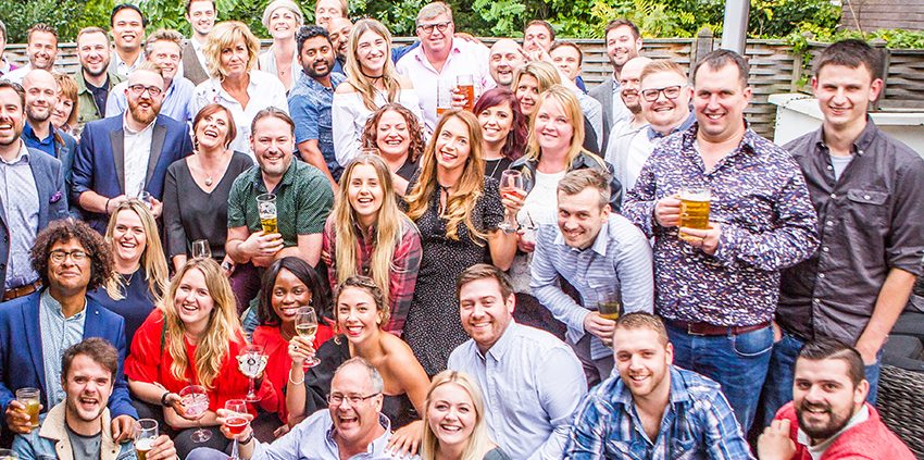 Peach-Pubs-Group-Photo-Staff